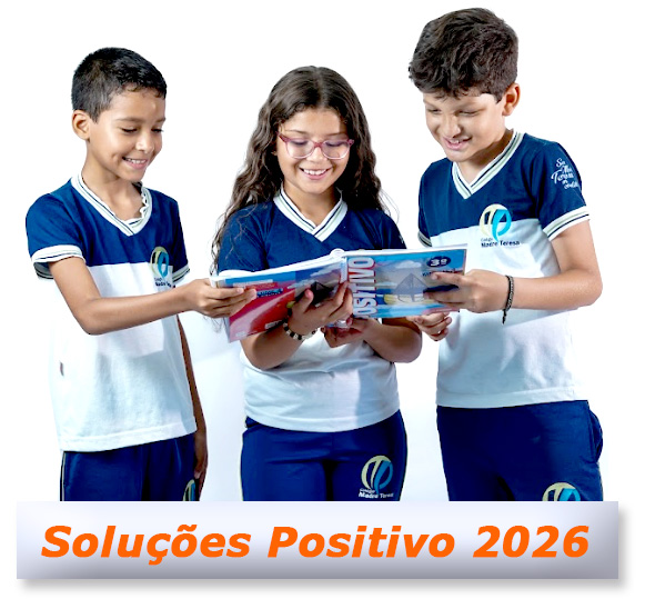 Alunos com material didático Positivo